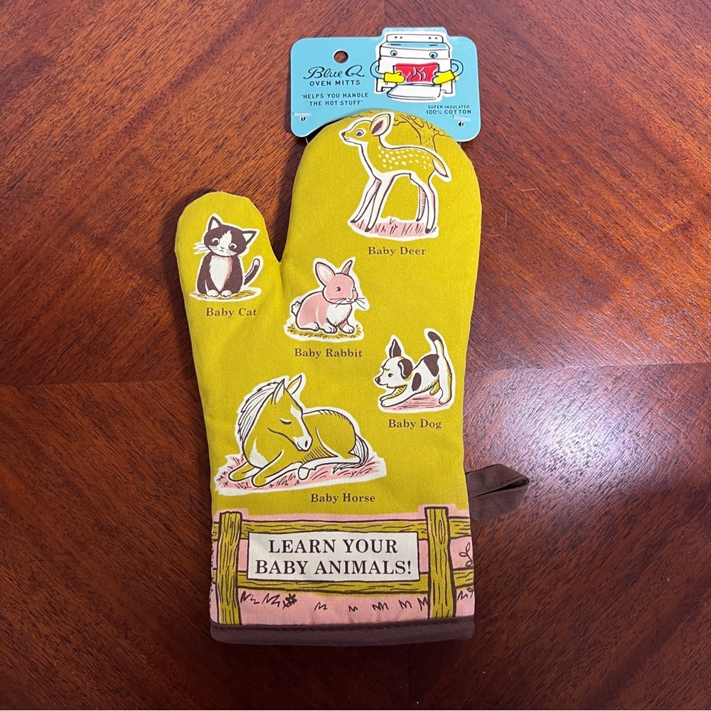 Blue Q "Learn Your Baby Animals" Oven Mitt NWT